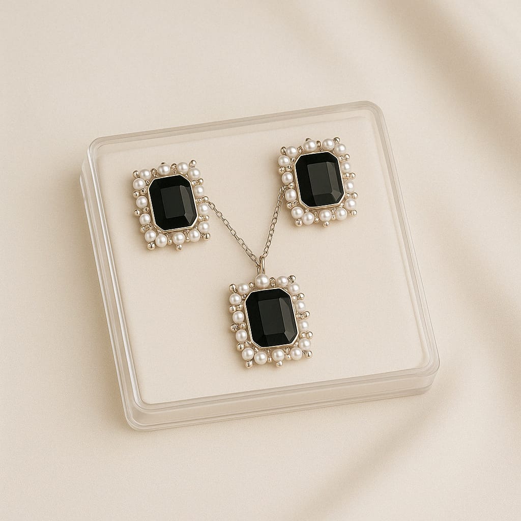 Regal Black Pearl Set